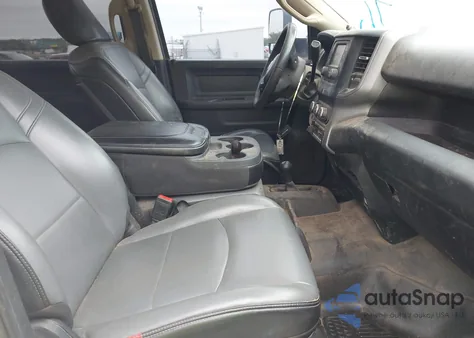 2019 Ram 2500 Tradesman 4X4 8' Box from USA, damaged, VIN 3C6UR5HLXKG585257